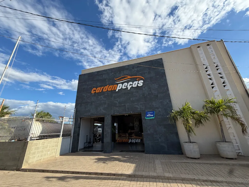 Fachada da loja Cardan Peças